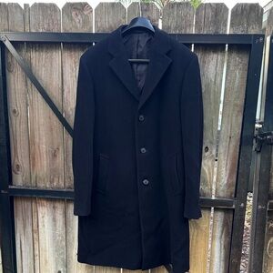 Perry Ellis Portfolio wool coat, size 42R
